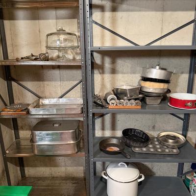 Large Selection Of Bake Ware Items Including A Large Enamelware Stockpot