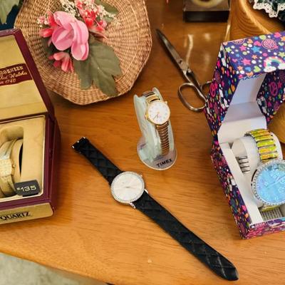 Sale Photo Thumbnail #177