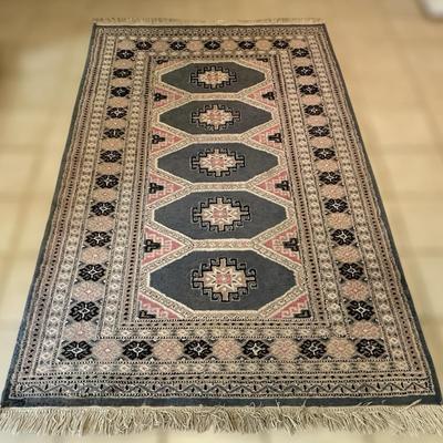 Pakistani Silk Blend Area Rug (37.5 x 64.5)