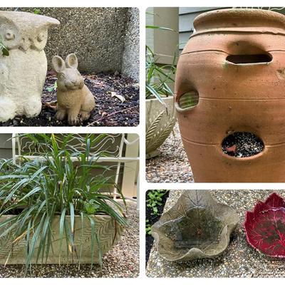 Patio Pots & Decor 