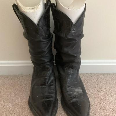 Ladies Ariat Boots Sz 9