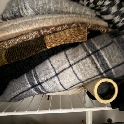 Sale Photo Thumbnail #177