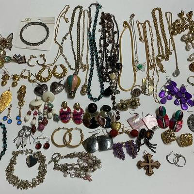 Costume Jewelry With Pierced And Clip On Earrings 