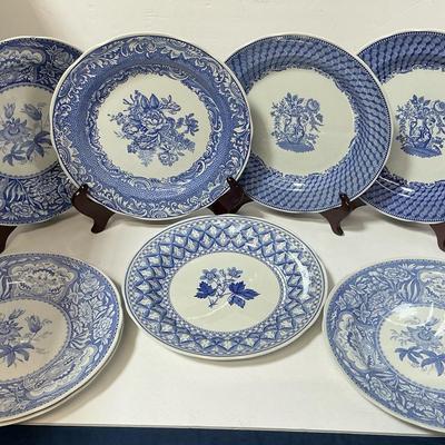 Spode The Blue Room Floral, Portland Vase, Byron Groups China Plates