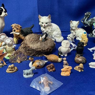 Homco, Wade England Porcelain And Ceramic Animals 