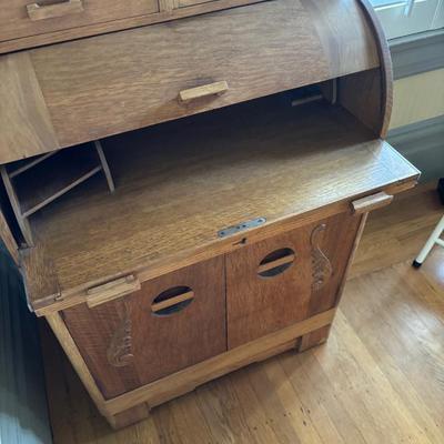 Sale Photo Thumbnail #15: roll top desk