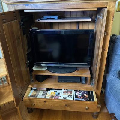 Sale Photo Thumbnail #12: media cabinet
