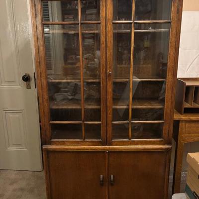 Sale Photo Thumbnail #9: china hutch