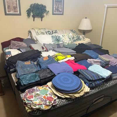 Sale Photo Thumbnail #52