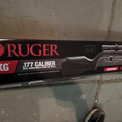 Rugar .177 cal
800 gps air rifle in box
