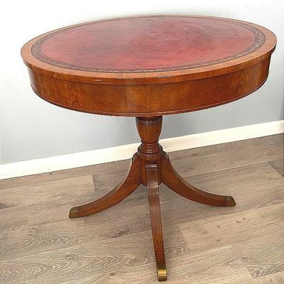 Pedestal Table , Schmieg & Kolzian, Inc