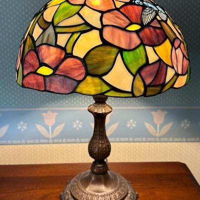 Tiffany-Style Stained Glass Lamp