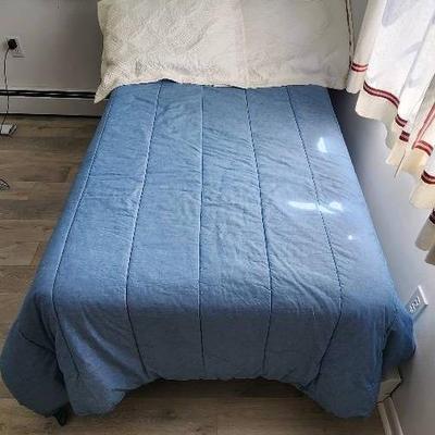 Single Size Bed Frame - Metal With Ralph Lauren Twin/Full Comforter