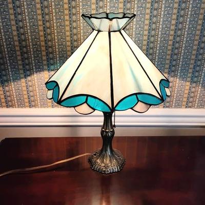 Vintage Tiffa-mini Stained Glass Lamp