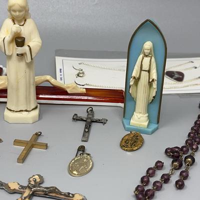 Religious Jewelry, Paraphernalia  Including rosaries