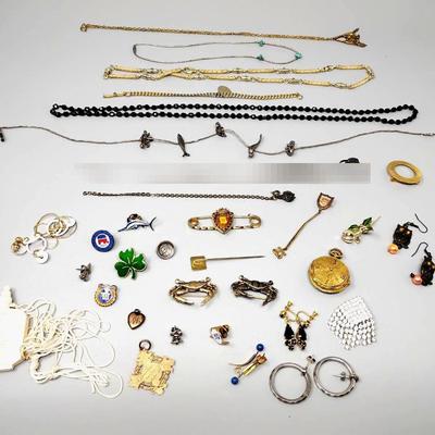 Vintage Costume Jewelry Assortment 