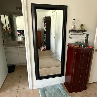 Sale Photo Thumbnail #60