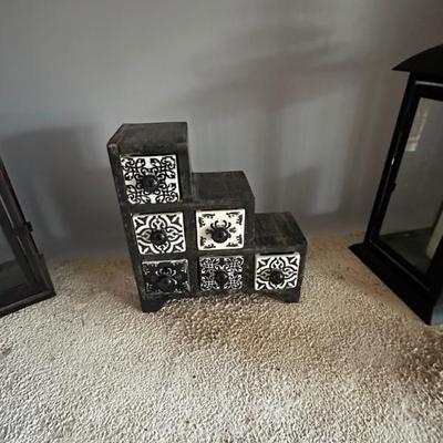 Sale Photo Thumbnail #141