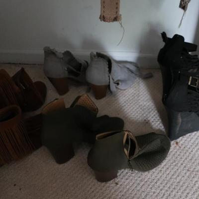 Sale Photo Thumbnail #119