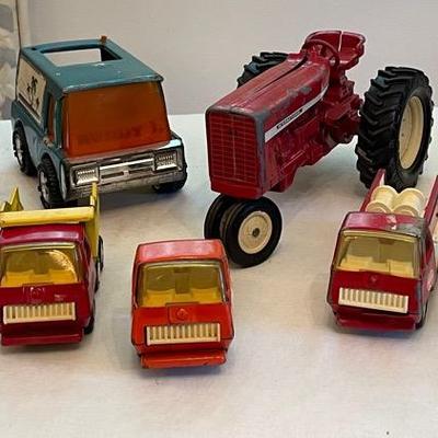 Antique Toy Cars And Trucks
