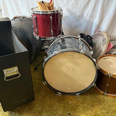Vintage Slingerland, Pearl & Evans Drums, And More 