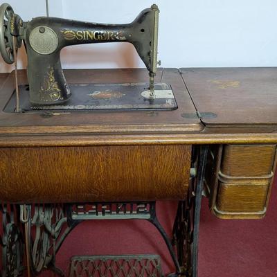 Antique Singer Sewing Machine 