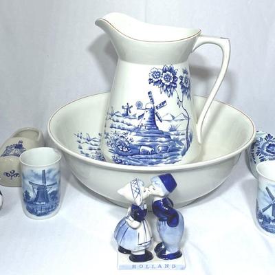 Holland Delft & Delft Blue Like Collectibles 