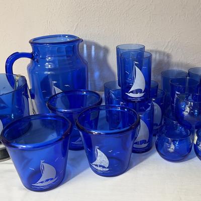 Vintage Hazel Atlas Cobalt Blue White Ship Bar Set
