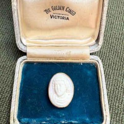 1860 victorian shell cameo brooch