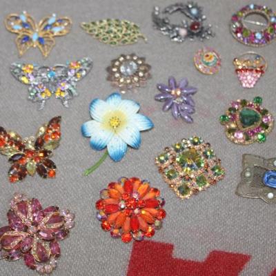 Sale Photo Thumbnail #20