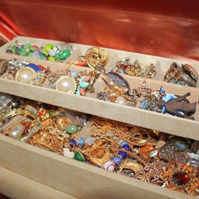 Sale Photo Thumbnail #163