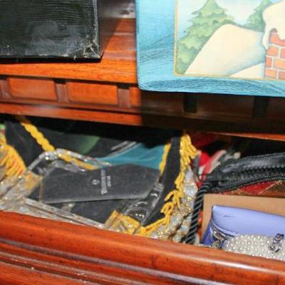 Sale Photo Thumbnail #139
