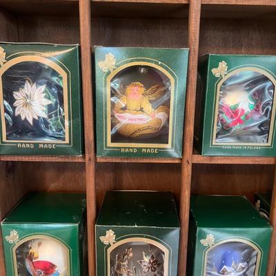 Sale Photo Thumbnail #28: Polonaise ornaments 