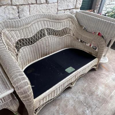 Sale Photo Thumbnail #16: Vintage wicker furniture many pieces 