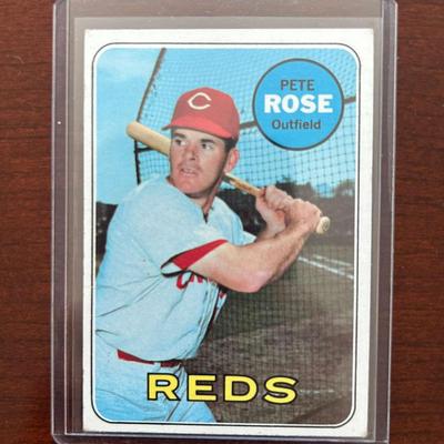 1969 Topps Baseball Card. Pete Rose #120