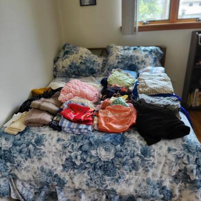 Sale Photo Thumbnail #132