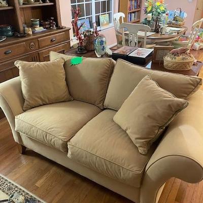 Sale Photo Thumbnail #170