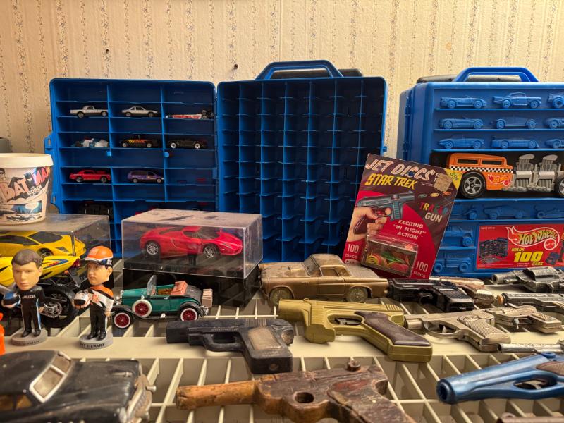 Sale Photo Thumbnail #86
