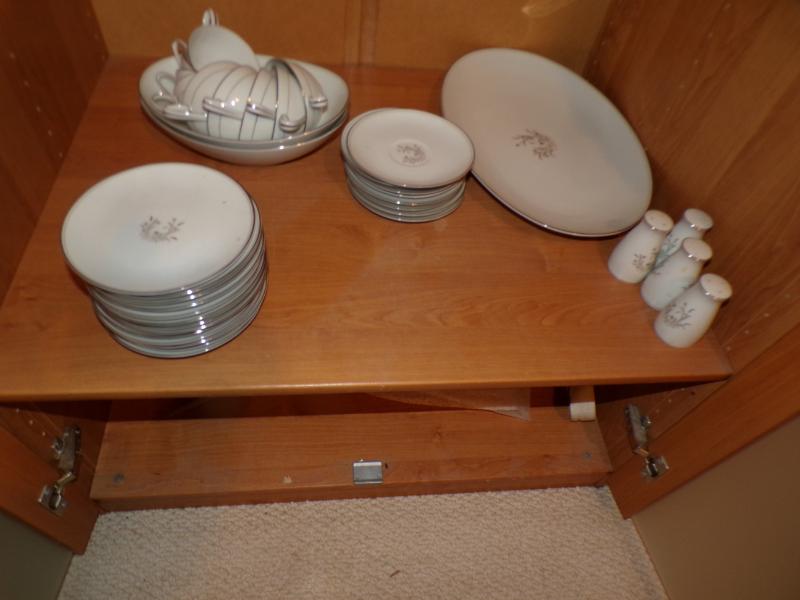 Sale Photo Thumbnail #150