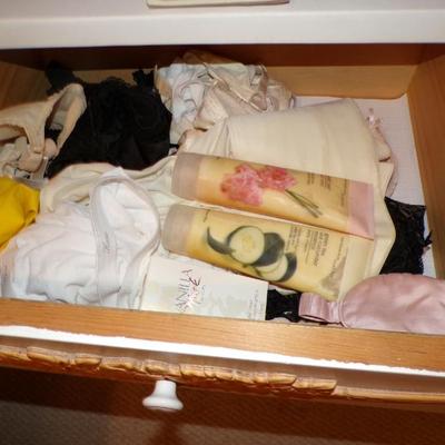 Sale Photo Thumbnail #140