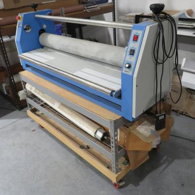 Sale Photo Thumbnail #4: laminating machine