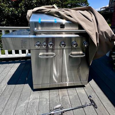Sale Photo Thumbnail #90: Kenmore rotisserie grill
