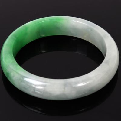 Sale Photo Thumbnail #131: Lot 130 lovely chinese jadeite bangle bracelet