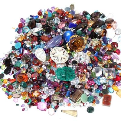 Sale Photo Thumbnail #112: Lot 111 wonderful mixed gemstone lot
