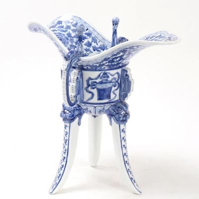 Sale Photo Thumbnail #335: Lot 334 chinese blue white libations tripod vessel