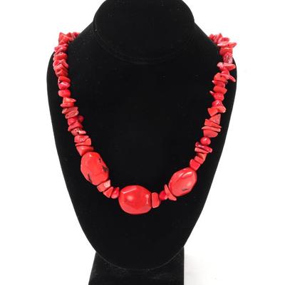 Sale Photo Thumbnail #101: Lot 100 gorgeous natural raw coral chunky necklace