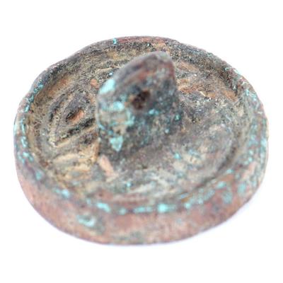 Sale Photo Thumbnail #394: Lot 394 chinese circular bronze seal stamp