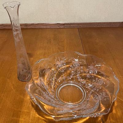 Heisey Etched Glass Bowl & Bud Vase Set