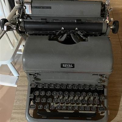 Royal Typewriter