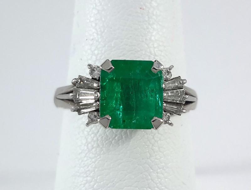 Sale Photo Thumbnail #45